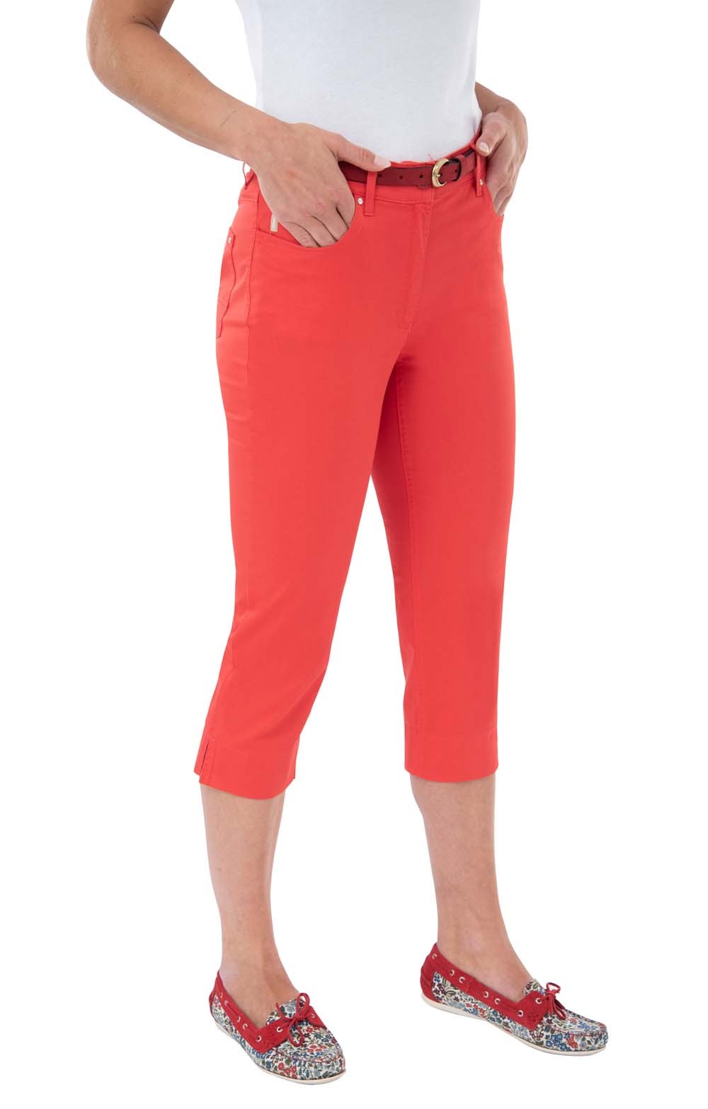 ladies lightweight cropped trousers