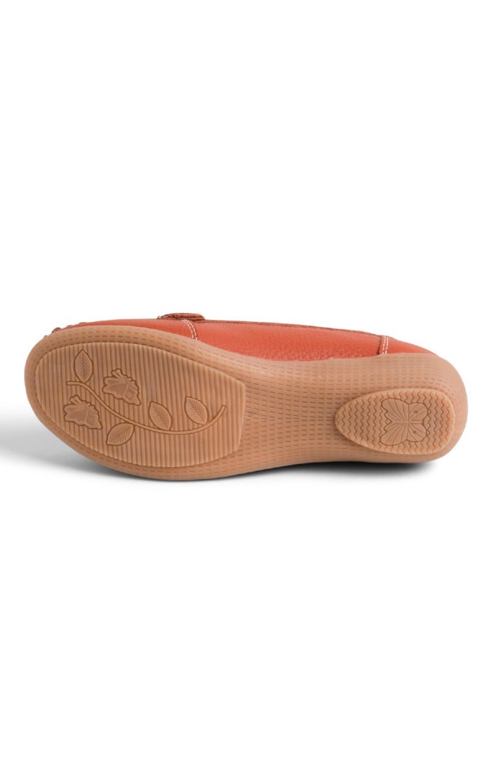 Ecco moccasin hot sale womens orange