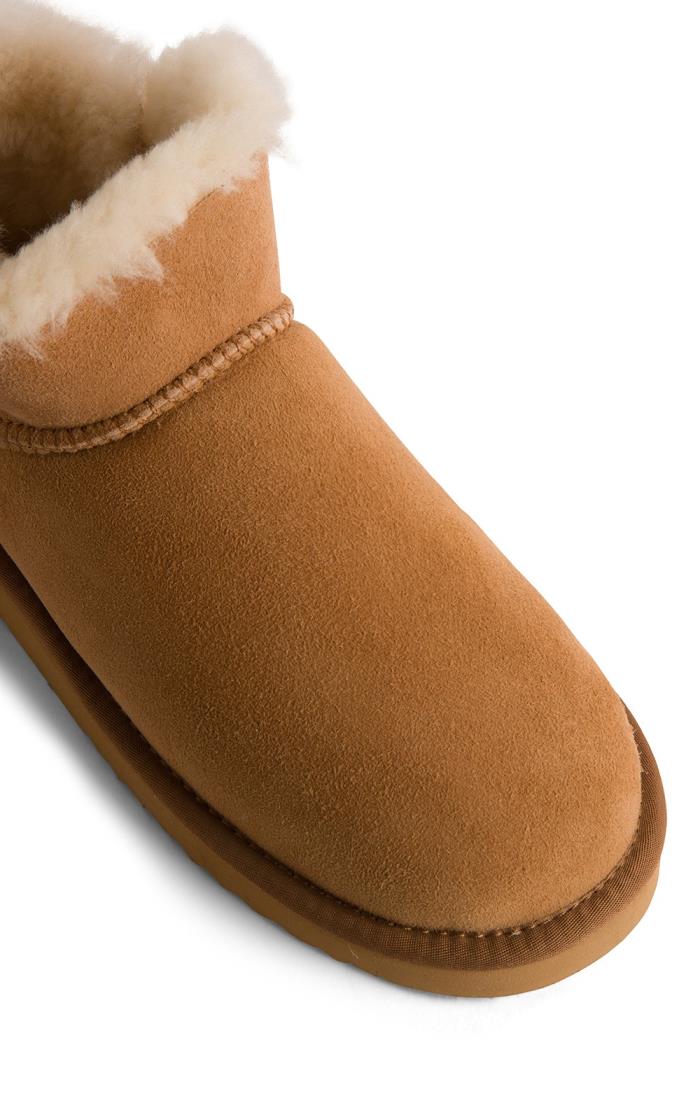 Napier Short good Sheepskin Boots