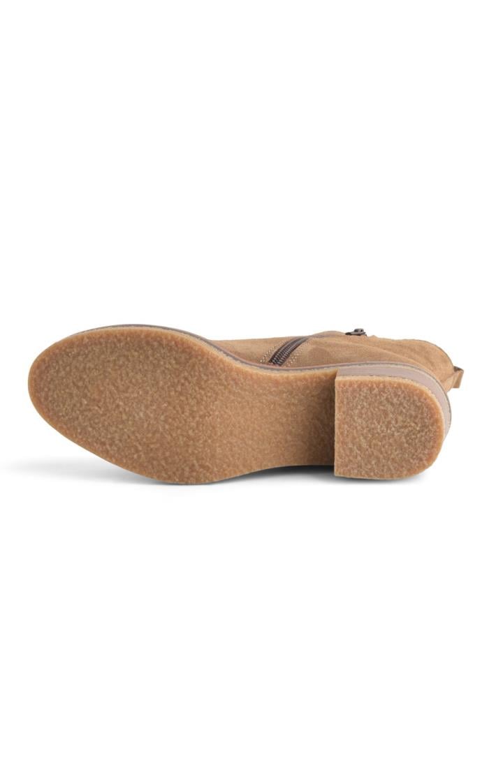 Toffee suede crepe women's on sale classics