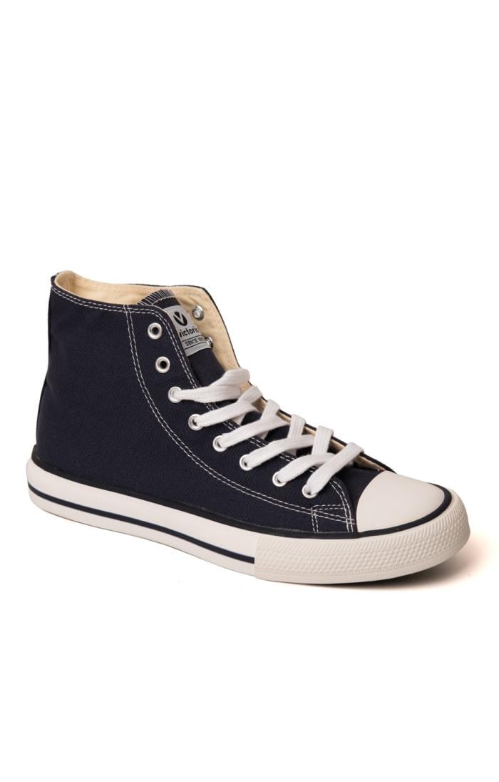 Converse canvas hotsell shoes myntra