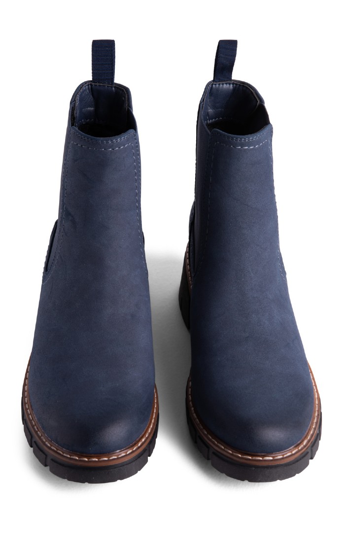 Lightweight chelsea outlet boots