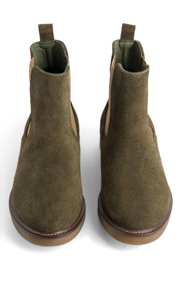 Essential suede chelsea clearance boot