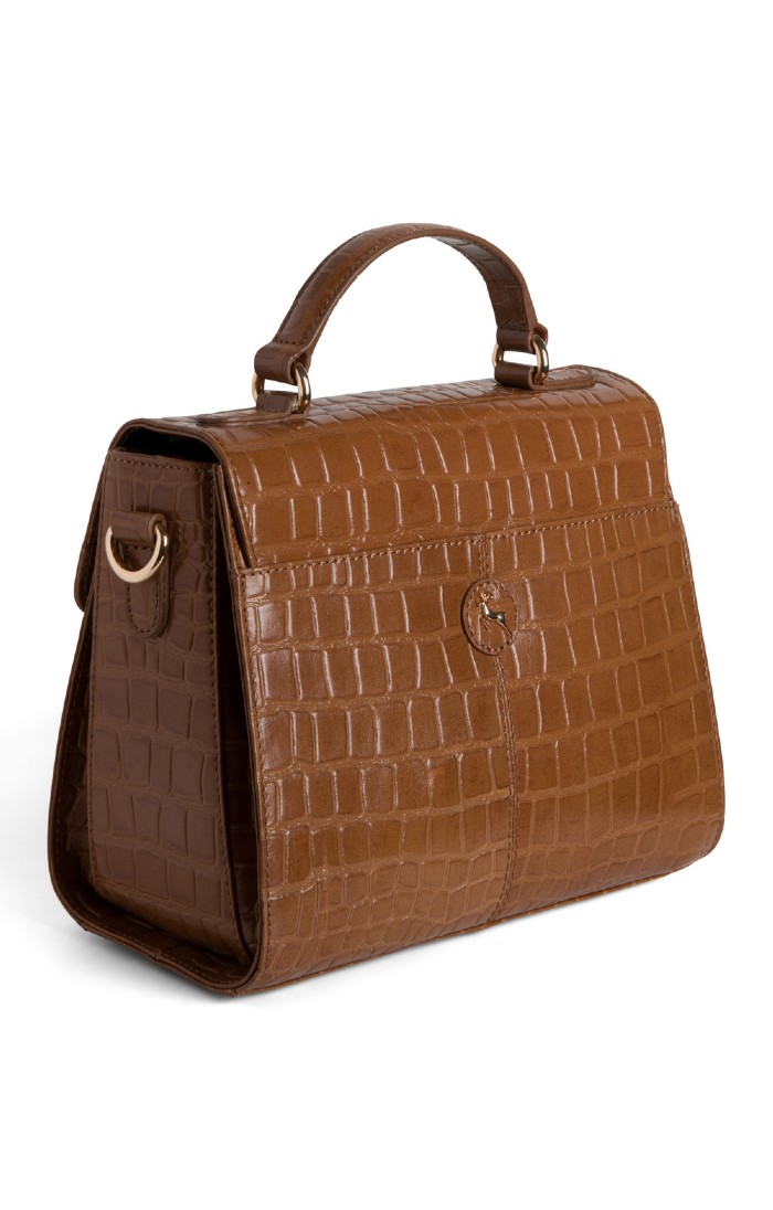 Ladies grab online handbags