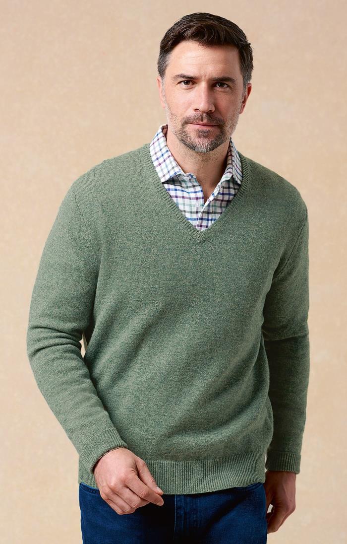 Men’s Lambswool Jumpers & Cardigans | House of Bruar Page 4