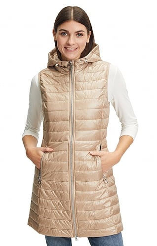 Ladies Betty Barclay Long Quilted Hooded Gilet, Latte